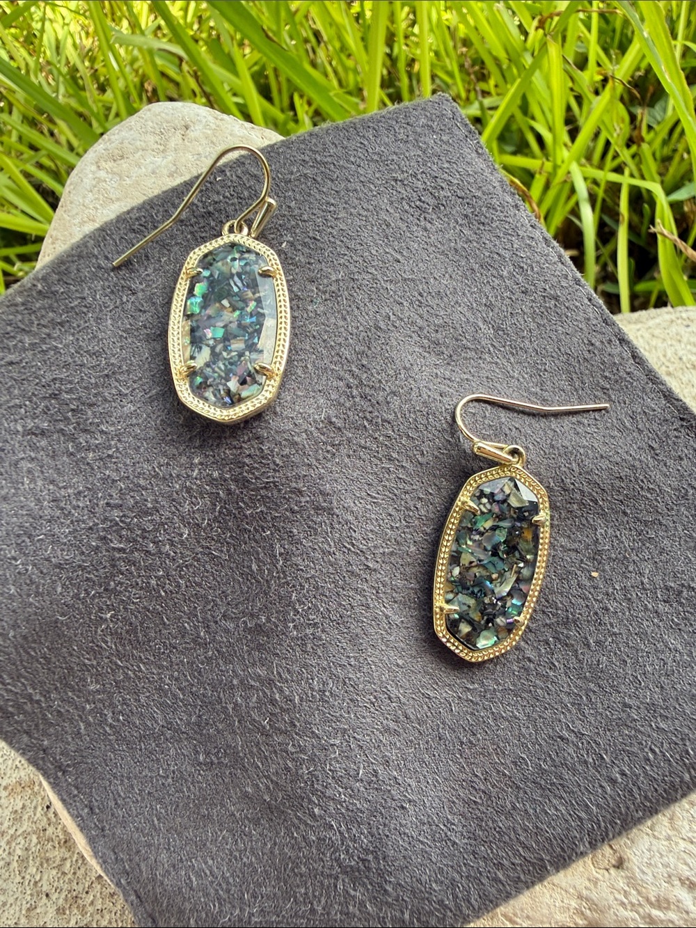 Kendra Scott Gold Abalone Drop Earrings - Picture 4 of 6